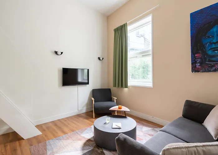 Dockside Flats Апарт-отель Амстердам