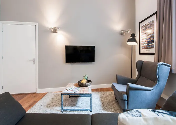 Dockside Flats Апарт-отель Амстердам