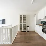 Ξενοδοχείο με διαμερίσματα Dockside Flats