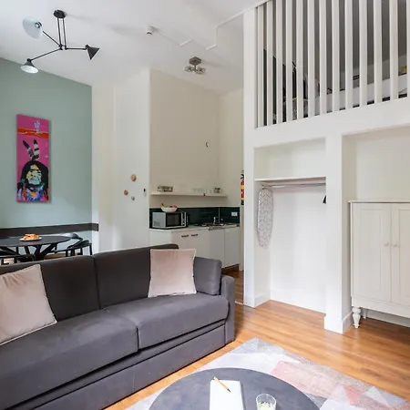 Apart-hotel Dockside Flats 3*