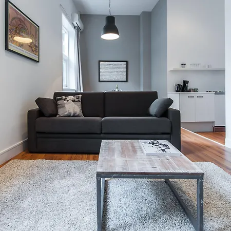 Dockside Flats Apart-hotel