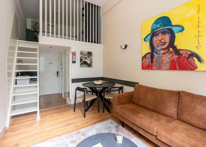 Dockside Flats Apart-hotel 3*