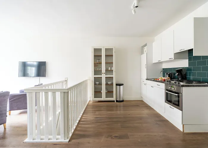 アパートホテル Dockside Flats