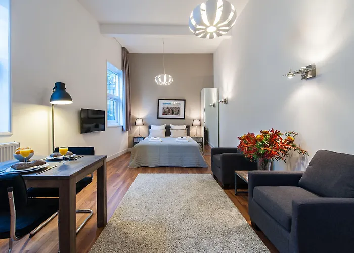 Dockside Flats 3* אמסטרדם